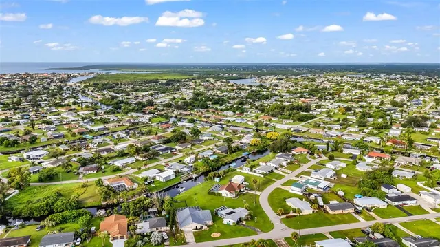 $229,400 | 123 Revere Street Northwest, Port Charlotte, FL 33952