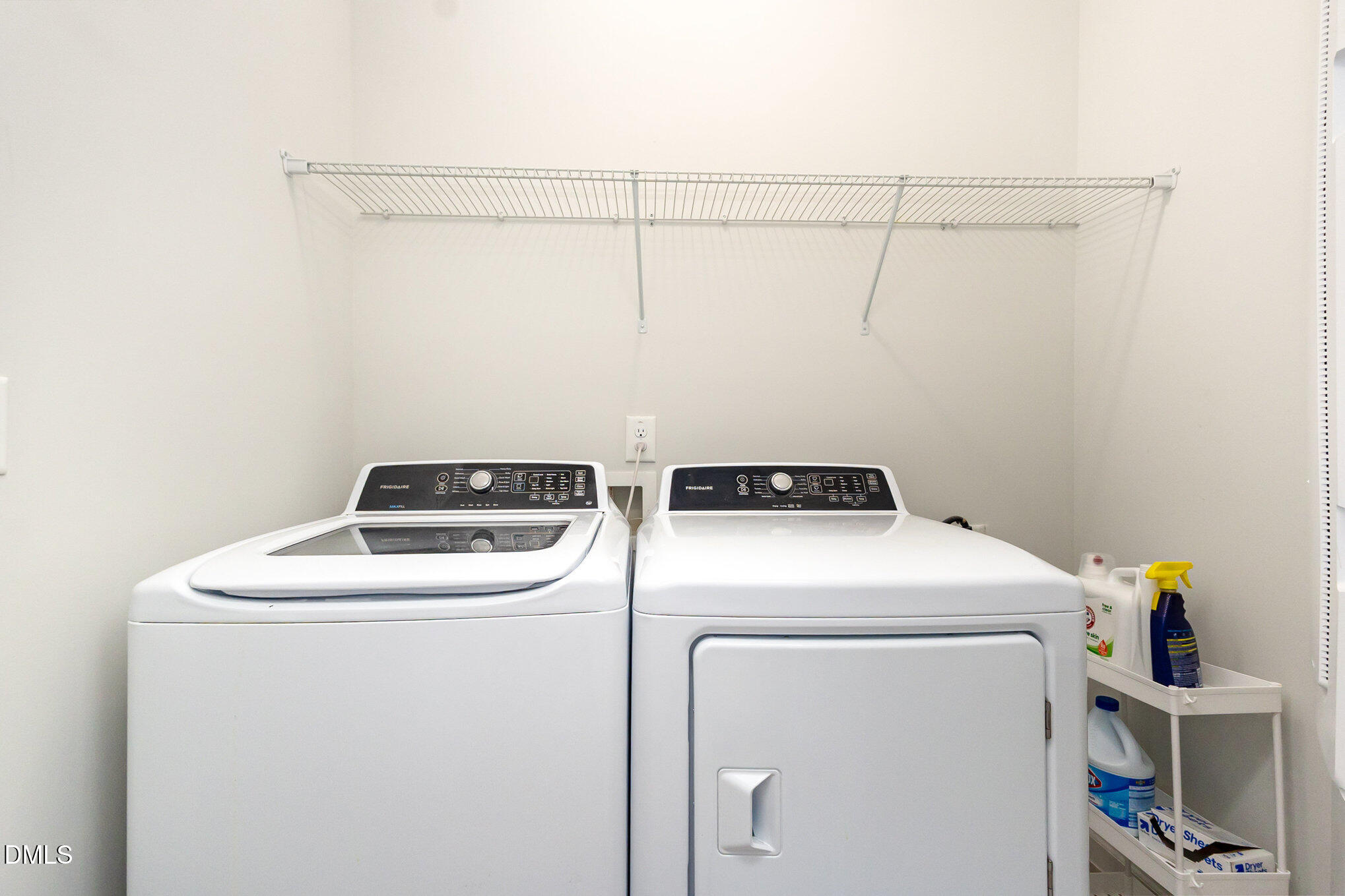 2906 Great Lawn Road Apex, NC 27502 - Photo 32 of 41 a utility room with dryer and washer