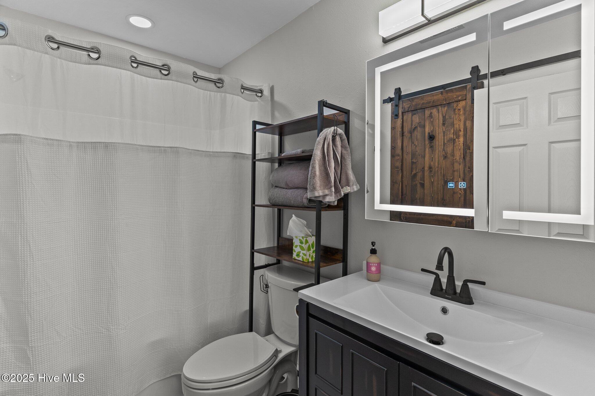 304 North Front Street, Unit J Wilmington, NC 28401 - Photo 28 of 50 24-web-or-mls-BTS07320