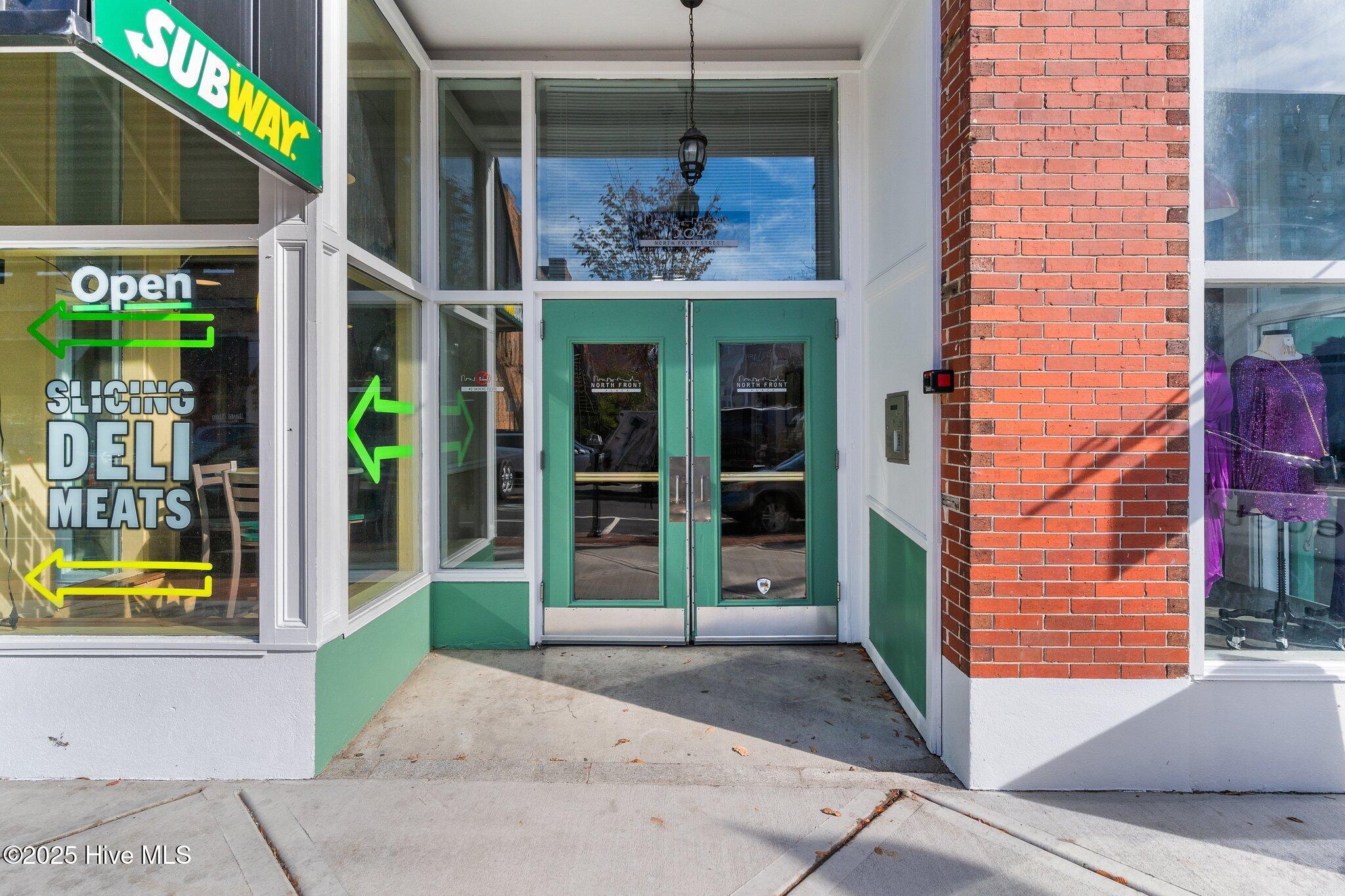 304 North Front Street, Unit J Wilmington, NC 28401 - Photo 35 of 50 41-web-or-mls-BTS07367