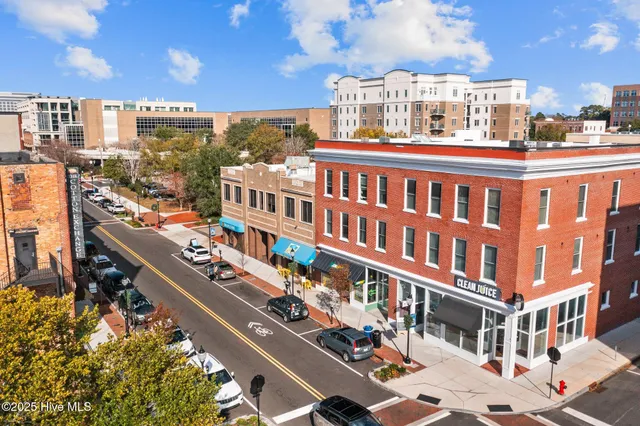 $1,500 | 304 North Front Street, Unit J, Wilmington, NC 28401