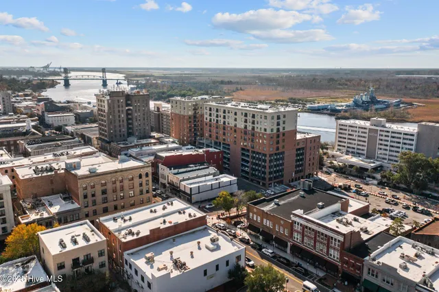 $1,500 | 304 North Front Street, Unit J, Wilmington, NC 28401