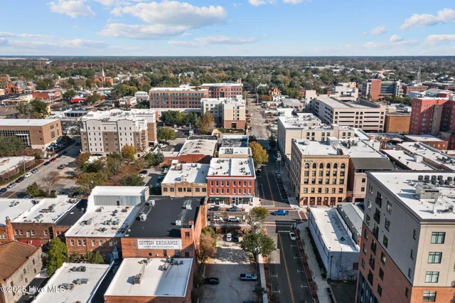 $1,500 | 304 North Front Street, Unit J, Wilmington, NC 28401