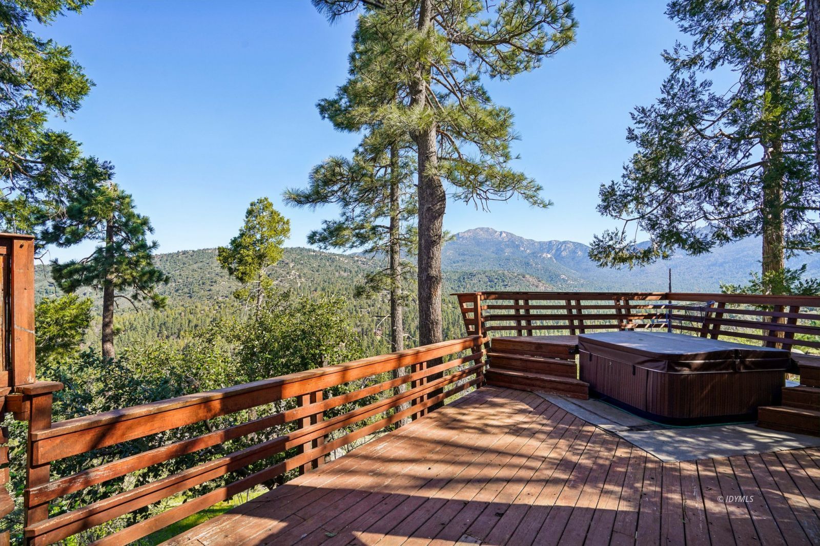 52440 Double View Drive Idyllwild, CA 92549 - Photo 19 of 37 Main Floor Deck