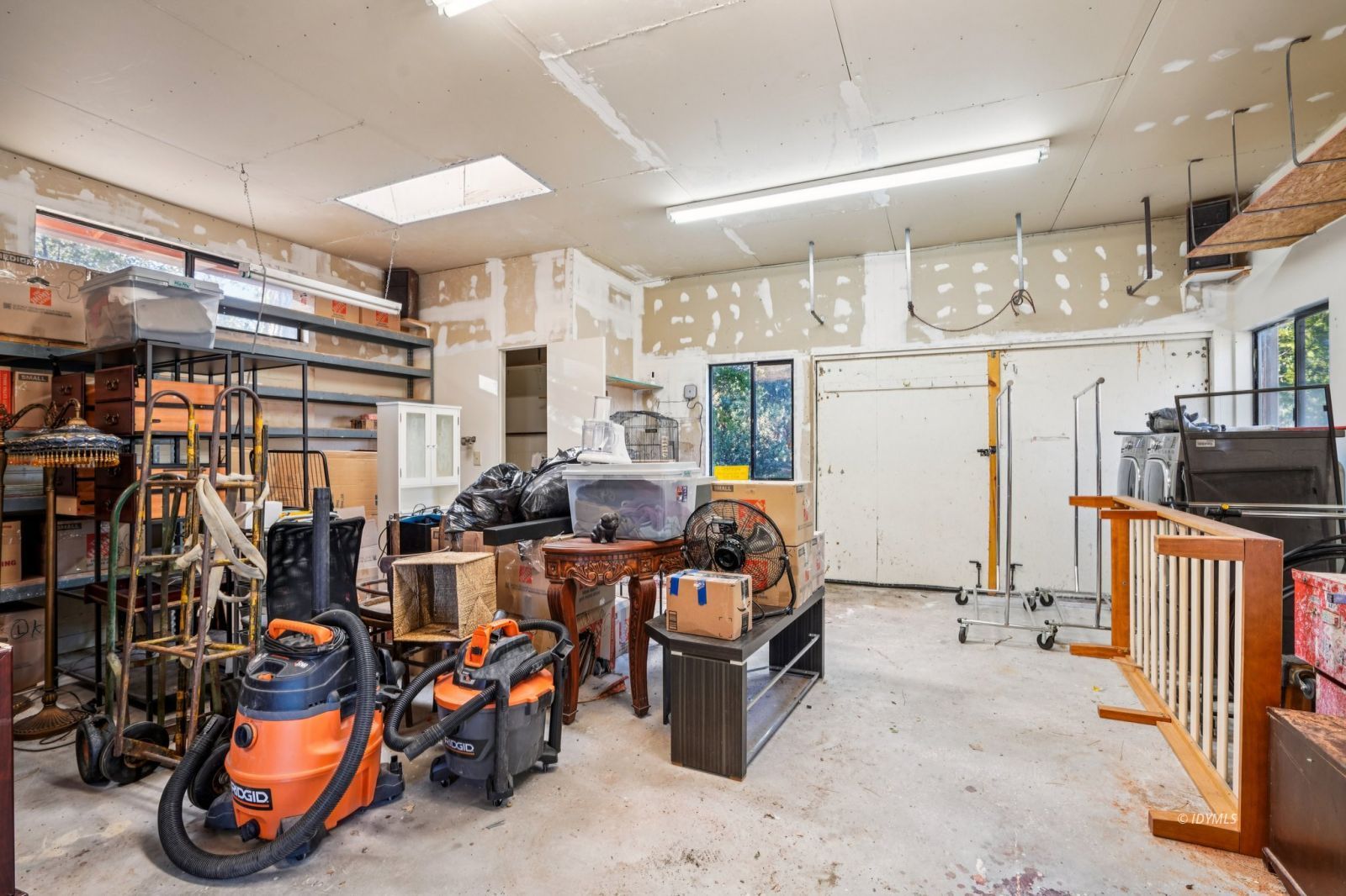 52440 Double View Drive Idyllwild, CA 92549 - Photo 30 of 37 Garage, workshop