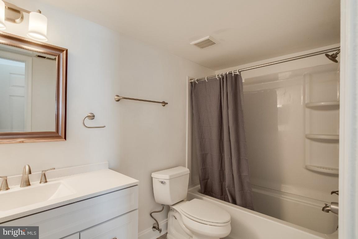 9565 Battery Heights Boulevard, Unit 101 Manassas, VA 20110 - Photo 28 of 32