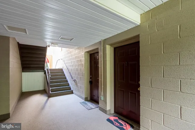 $1,900 | 9565 Battery Heights Boulevard, Unit 101, Manassas, VA 20110