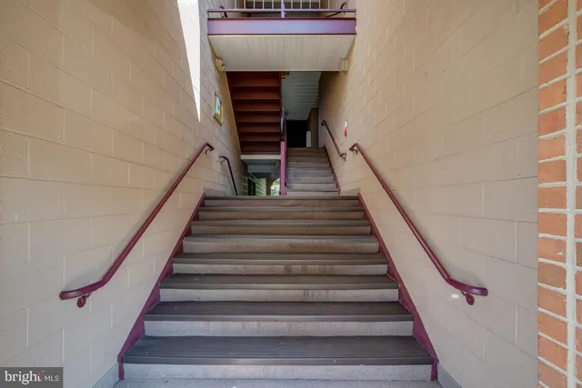 $1,900 | 9565 Battery Heights Boulevard, Unit 101, Manassas, VA 20110