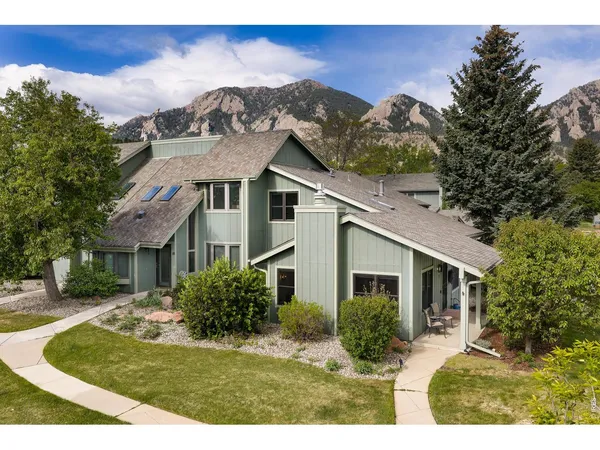$1,150,000 | 17 Benthaven Place, Boulder, CO 80305