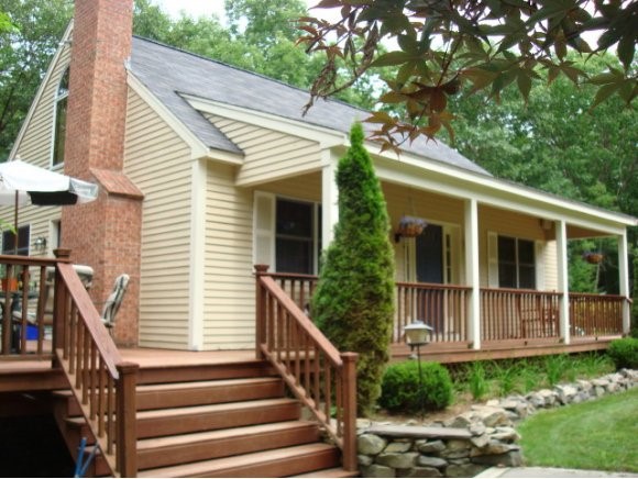 39 Beech Hill Road Exeter, NH 03833 - Photo 1 of 1 Gallery Image 1