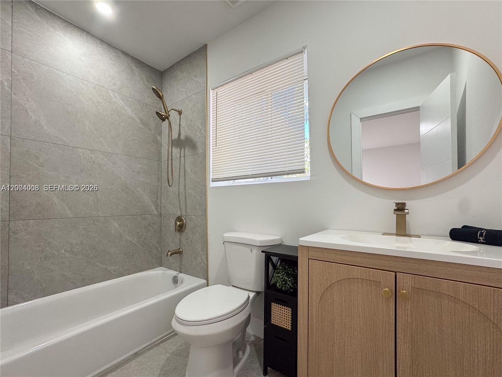 2255 Northwest 60th Street Miami, FL 33142 - Photo 15 of 23
