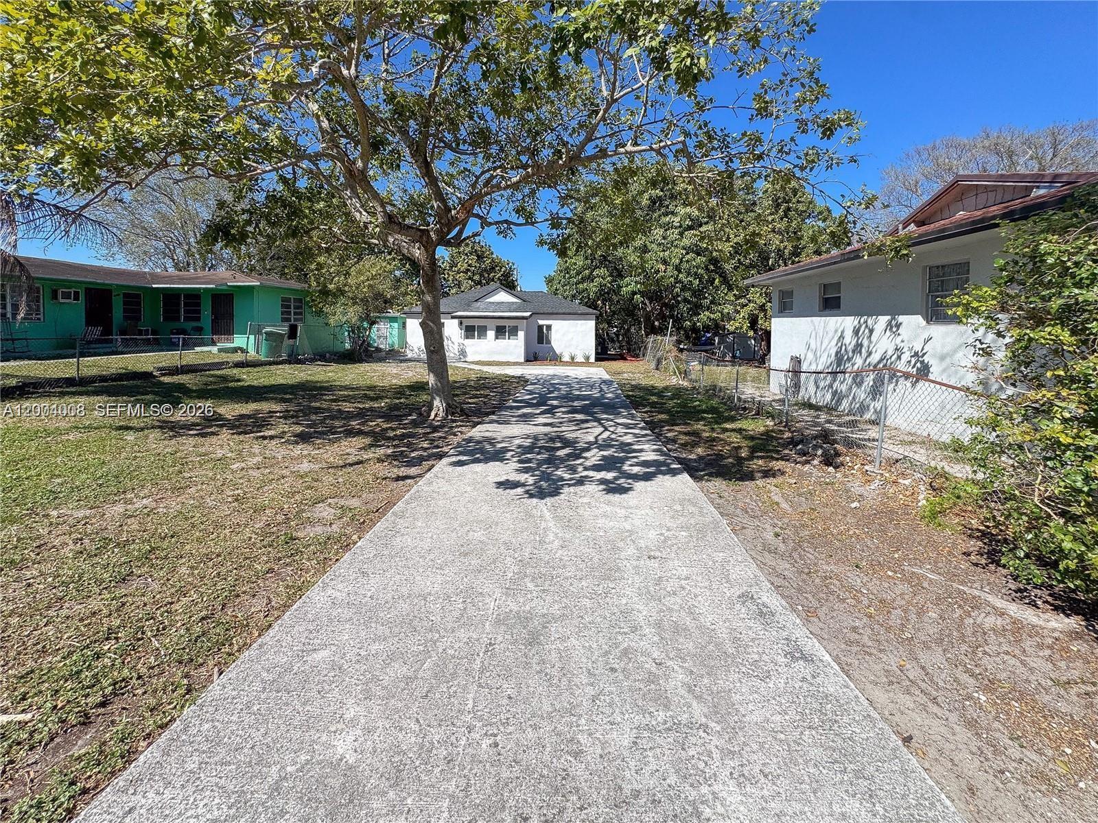 2255 Northwest 60th Street Miami, FL 33142 - Photo 3 of 23