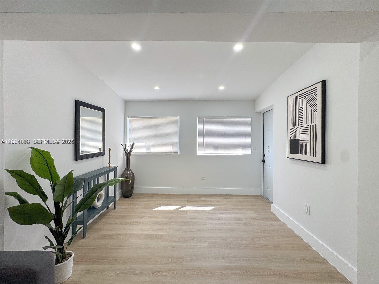 2255 Northwest 60th Street Miami, FL 33142 - Photo 5 of 23