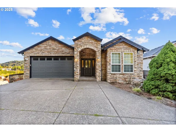 $875,000 | 3412 Northwest 1st Street, Gresham, OR 97030