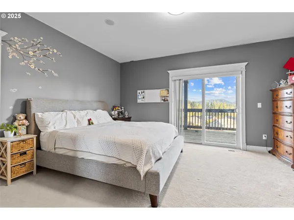 $875,000 | 3412 Northwest 1st Street, Gresham, OR 97030