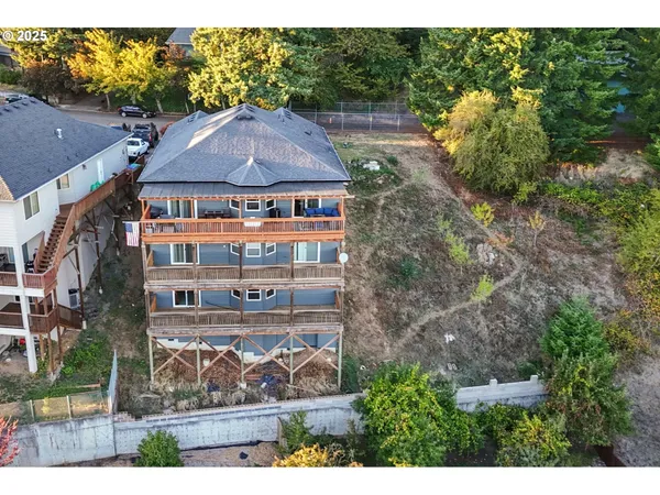 $875,000 | 3412 Northwest 1st Street, Gresham, OR 97030