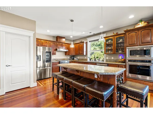 $875,000 | 3412 Northwest 1st Street, Gresham, OR 97030