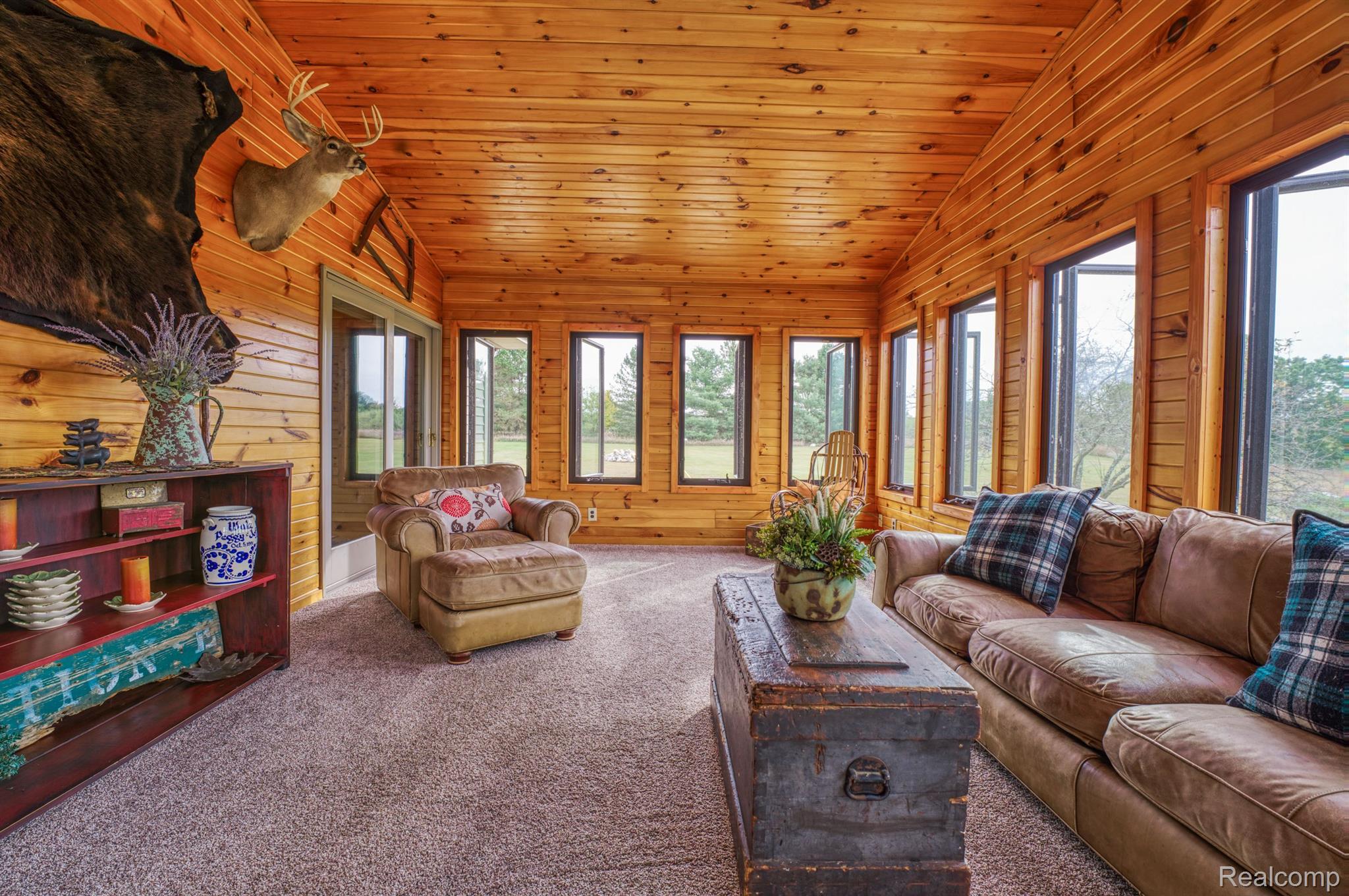 4813 Burgess Road Pinckney, MI 48169 - Photo 8 of 82 Gallery Image 8