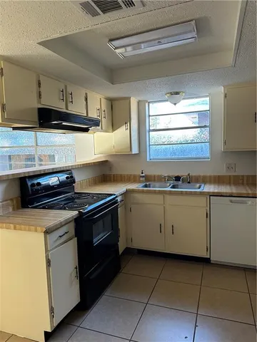 $1,700 | 525 Ridgewood Drive, Mandeville, LA 70471