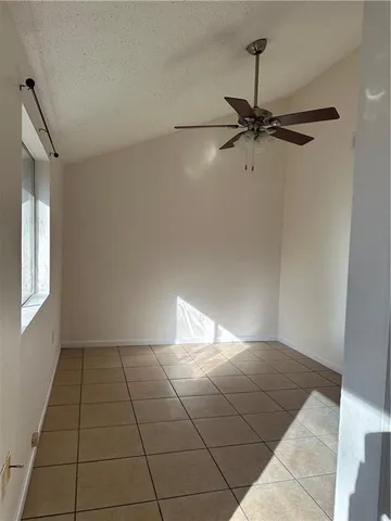 $1,700 | 525 Ridgewood Drive, Mandeville, LA 70471