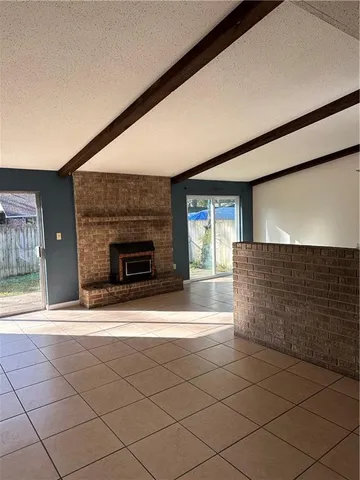 $1,700 | 525 Ridgewood Drive, Mandeville, LA 70471