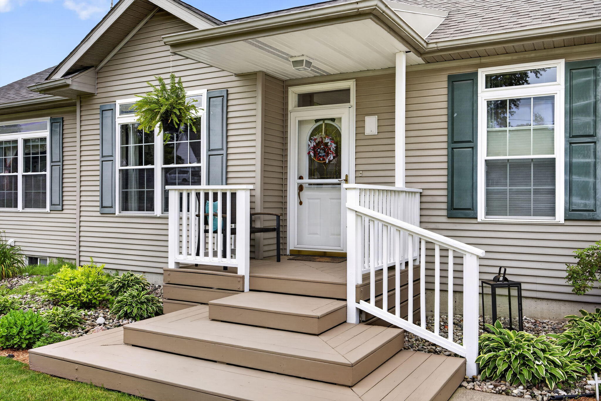 20777 Walnut Drive Reed City, MI 49677 - Photo 3 of 63 3-web-or-mls-3Y2A4751
