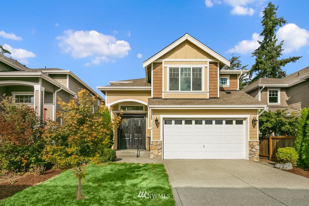 4212 Northeast 2nd Court Renton, WA 98059 - Photo 2 of 33 Gallery Image 2
