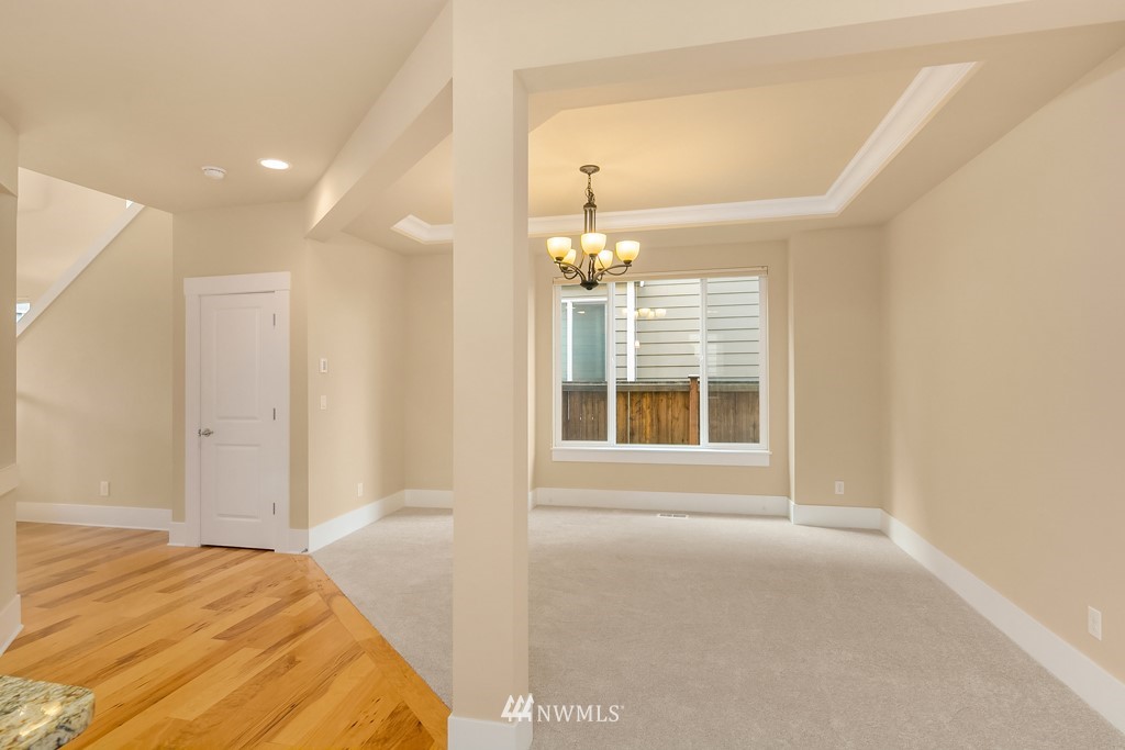4212 Northeast 2nd Court Renton, WA 98059 - Photo 12 of 33 Gallery Image 12