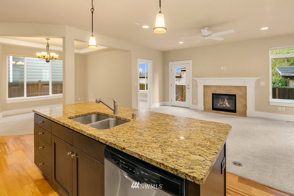4212 Northeast 2nd Court Renton, WA 98059 - Photo 19 of 33 Gallery Image 19