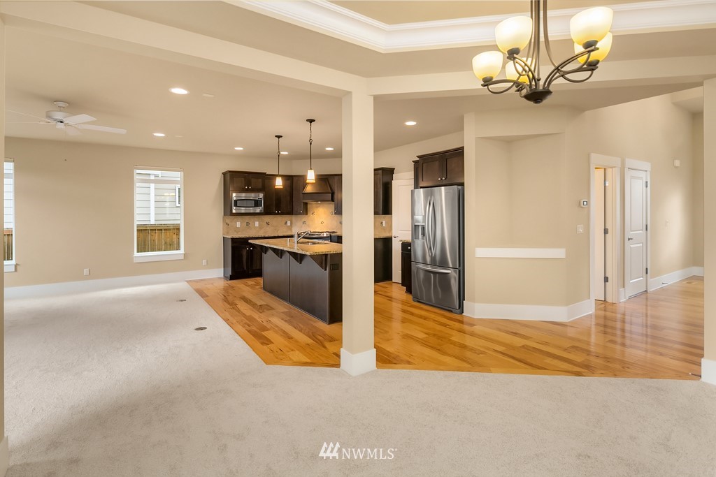 4212 Northeast 2nd Court Renton, WA 98059 - Photo 10 of 33 Gallery Image 10