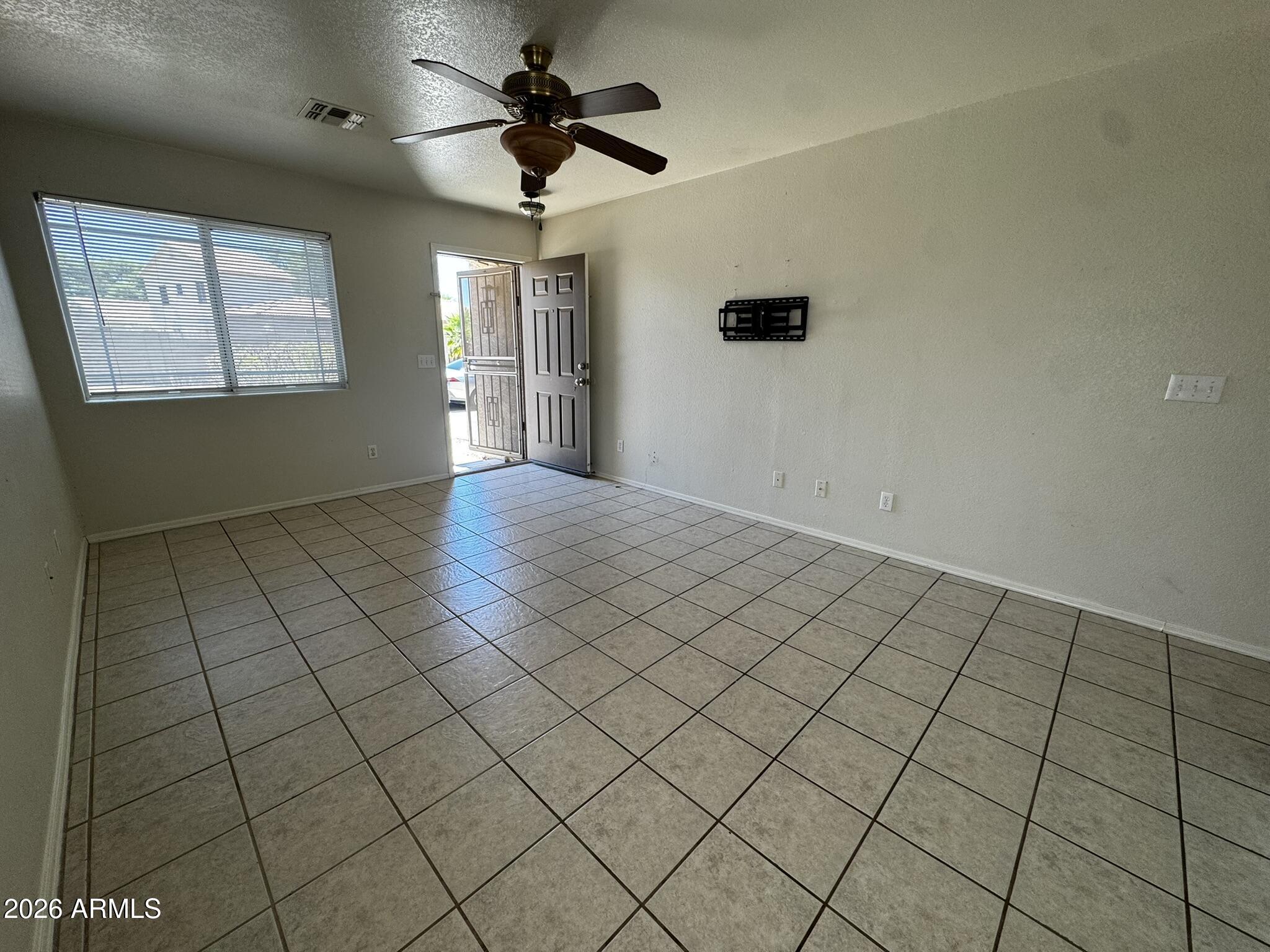 13220 West Calavar Road Surprise, AZ 85379 - Photo 3 of 17
