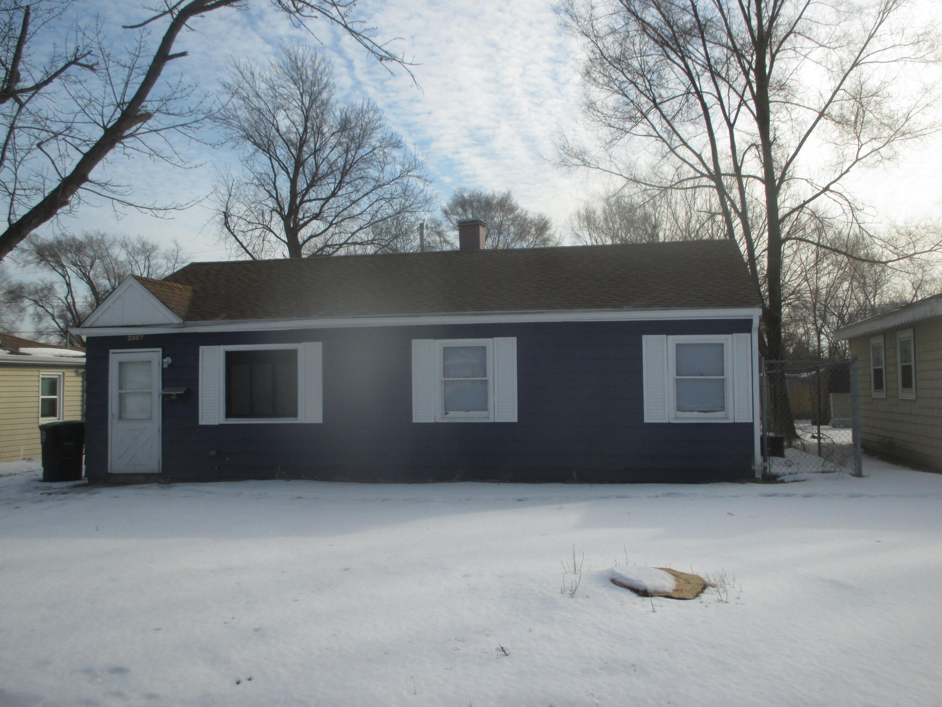 3967 Willow Street Hobart, IN 46342 - Photo 1 of 12 3000x2250
