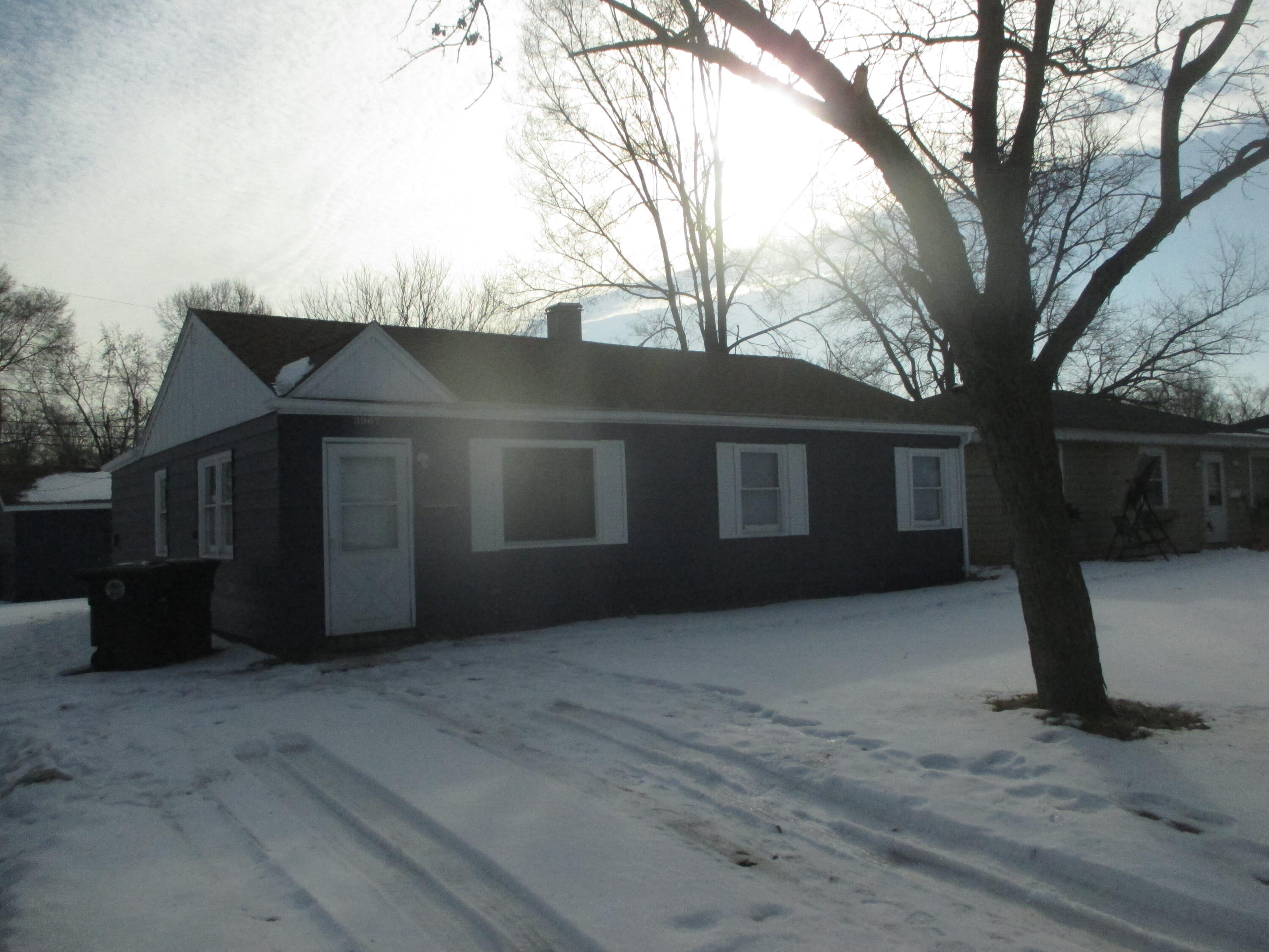 3967 Willow Street Hobart, IN 46342 - Photo 12 of 12 3000x2250