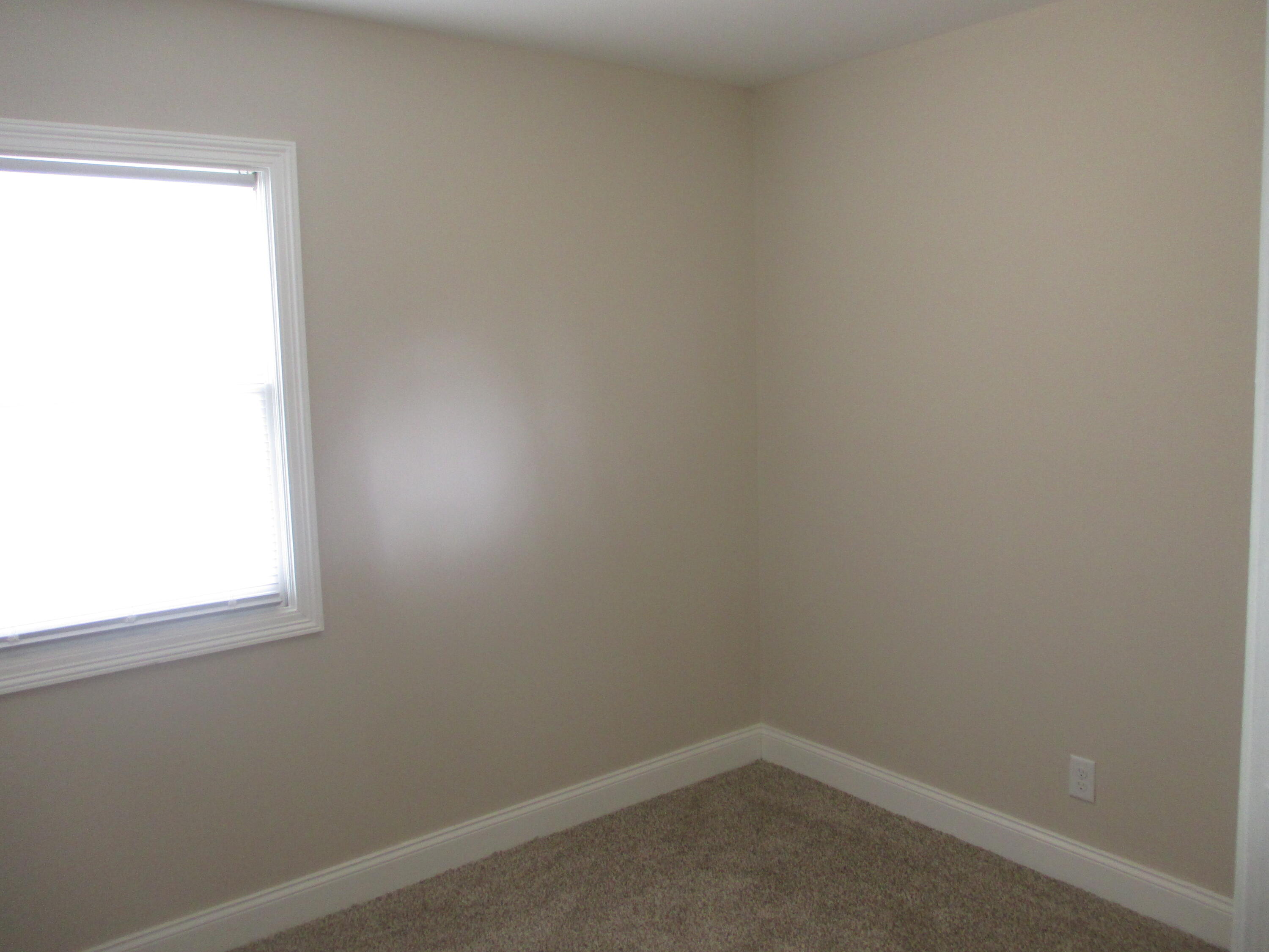 3967 Willow Street Hobart, IN 46342 - Photo 5 of 12 3000x2250