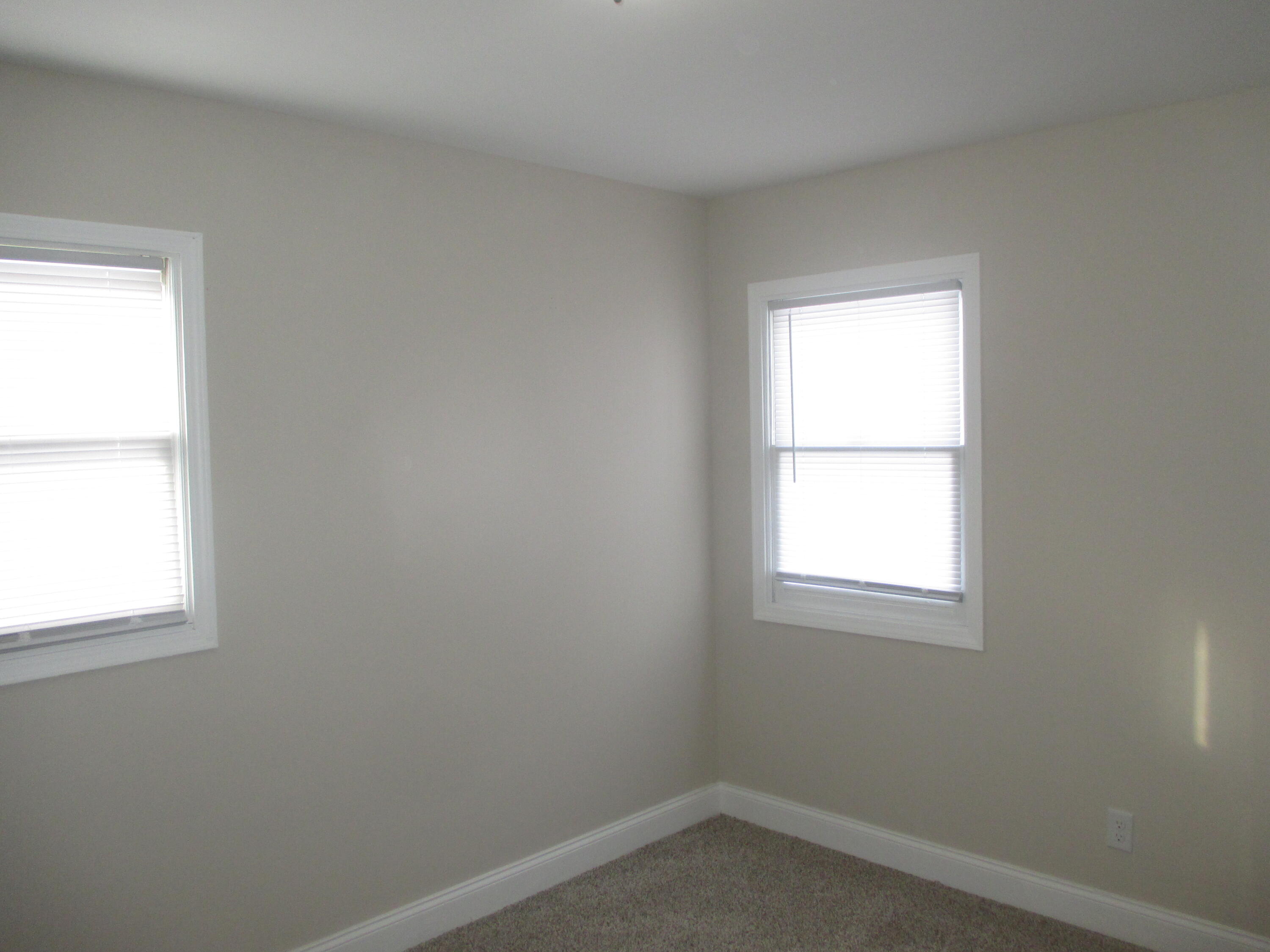 3967 Willow Street Hobart, IN 46342 - Photo 6 of 12 3000x2250