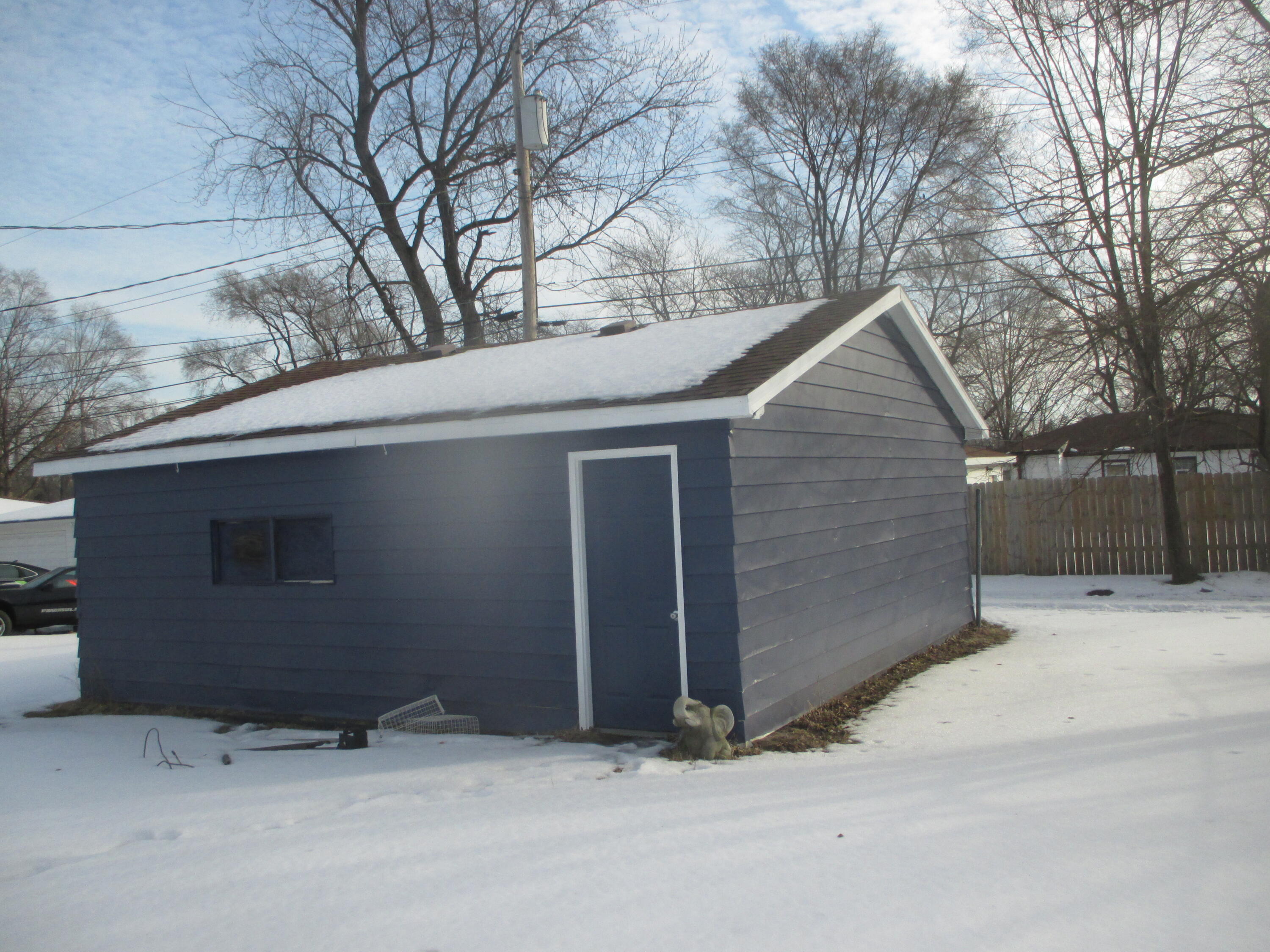 3967 Willow Street Hobart, IN 46342 - Photo 10 of 12 3000x2250