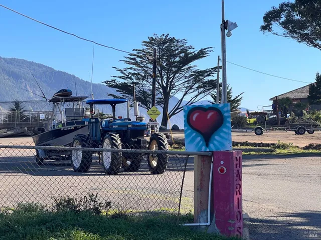 $44,000 | 566 Redwood Road, Whitethorn, CA 95589