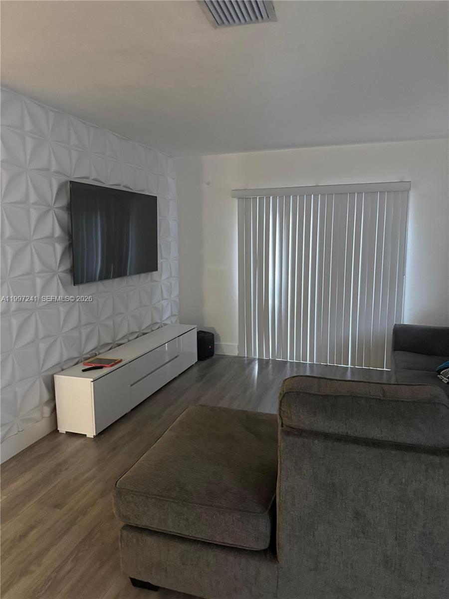 502 Northeast 163rd Street Miami, FL 33162 - Photo 2 of 16