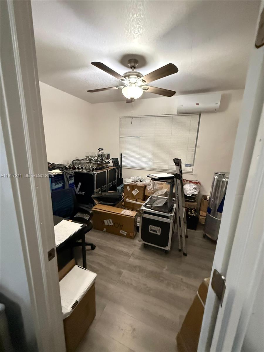 502 Northeast 163rd Street Miami, FL 33162 - Photo 6 of 16