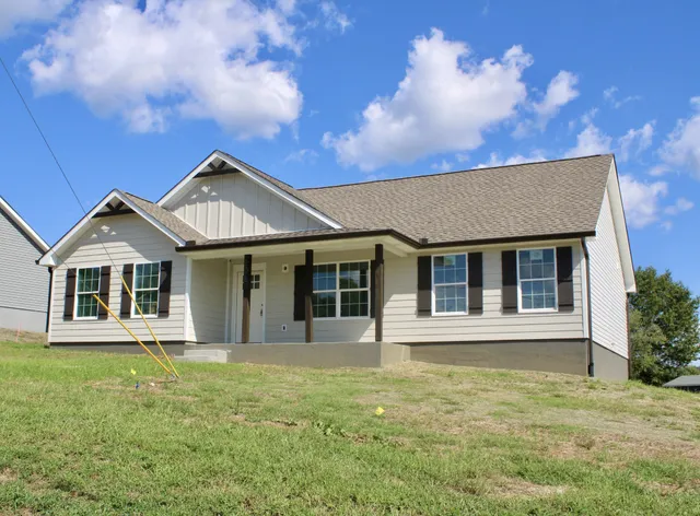 $368,900 | 108 Crows Hill Drive, Gordonsville, TN 38563