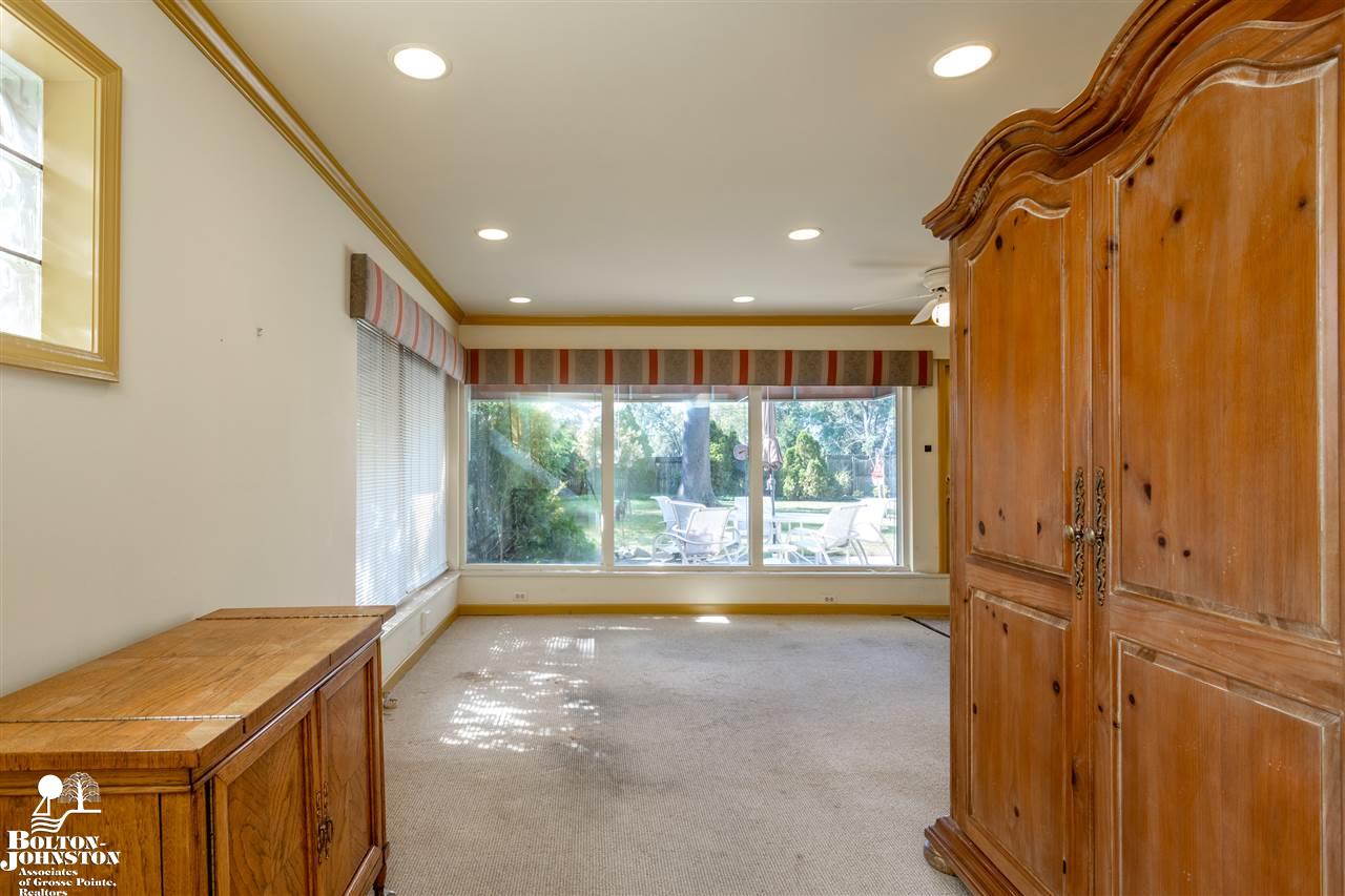 1231 Torrey Road Grosse Pointe Woods, MI 48236 - Photo 15 of 41