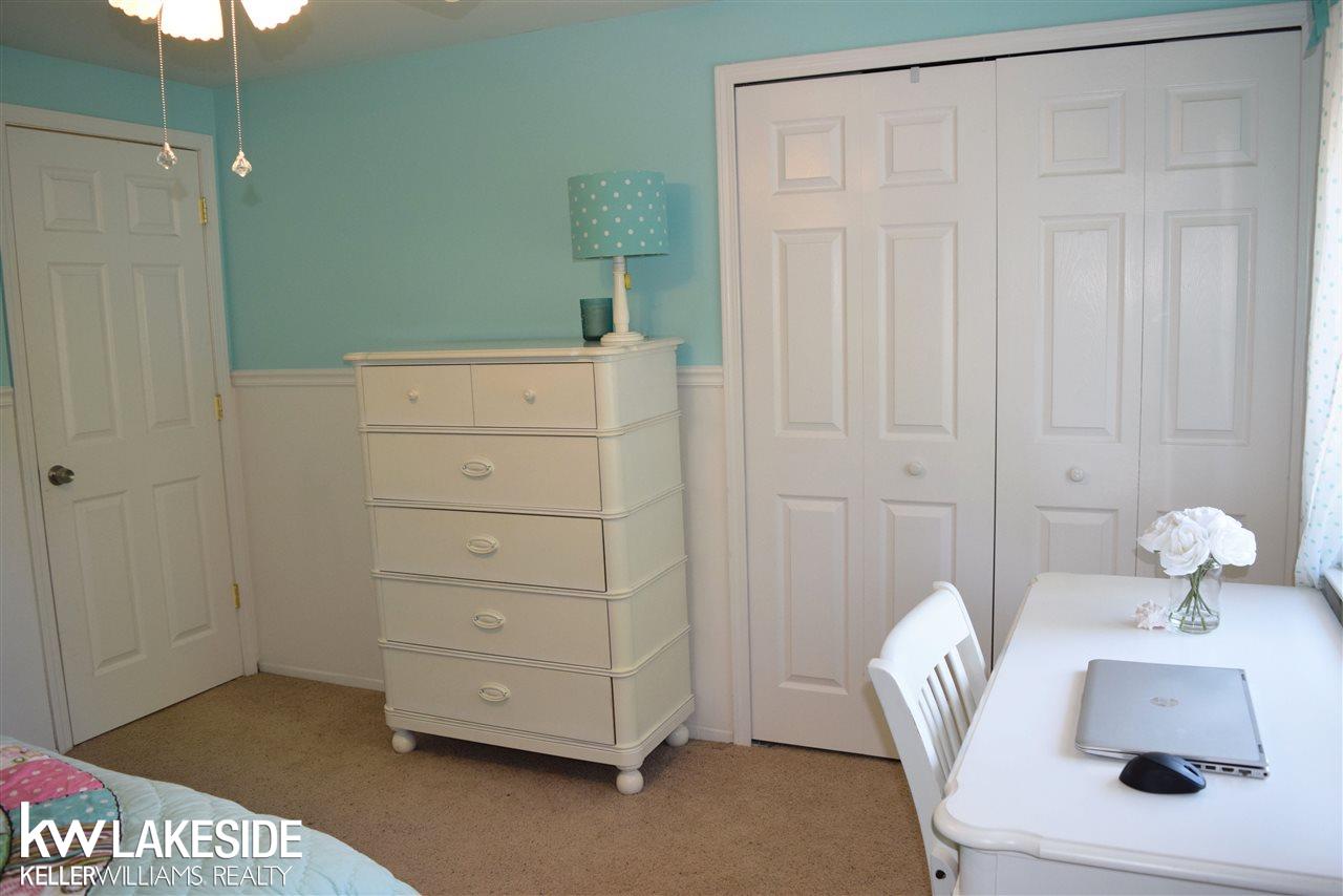 5437 Old Cove Road Clarkston, MI 48346 - Photo 24 of 45 31319504-24.JPG