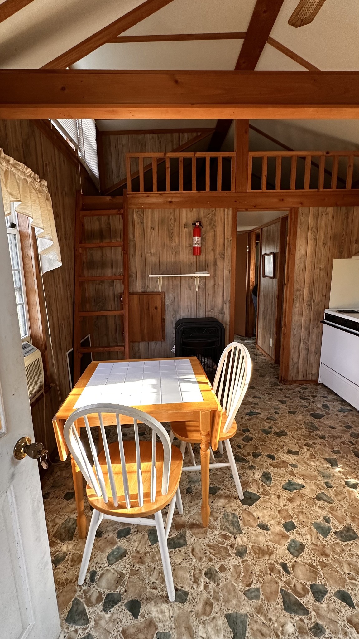 911 Petersburg-Chestnut Ridge Road Petersburg, TN 37144 - Photo 14 of 57 a front view of a house with a yard