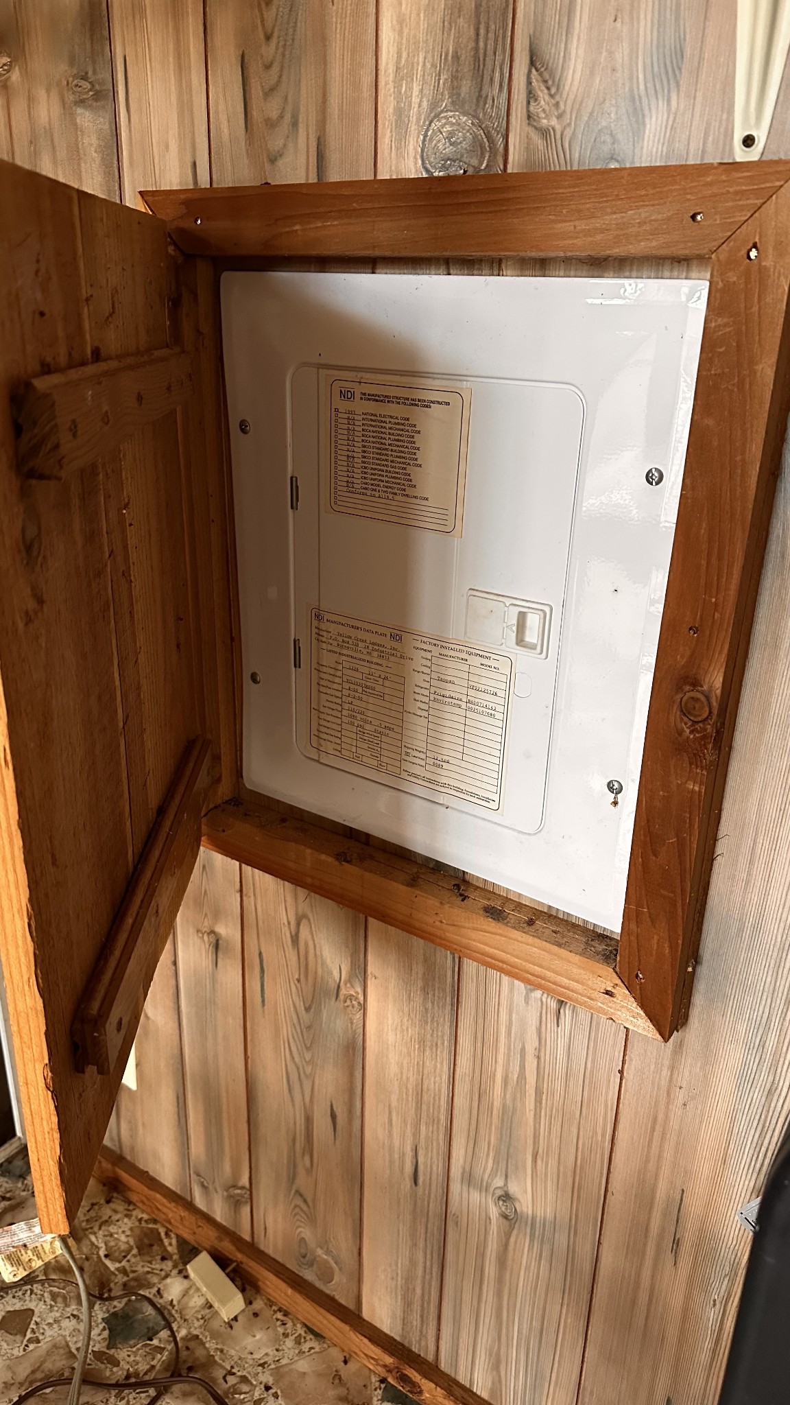 911 Petersburg-Chestnut Ridge Road Petersburg, TN 37144 - Photo 16 of 57 a view of front door