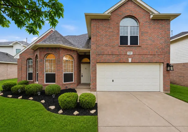 $2,150 | 5106 Westwood Pines Drive, Katy, TX 77449