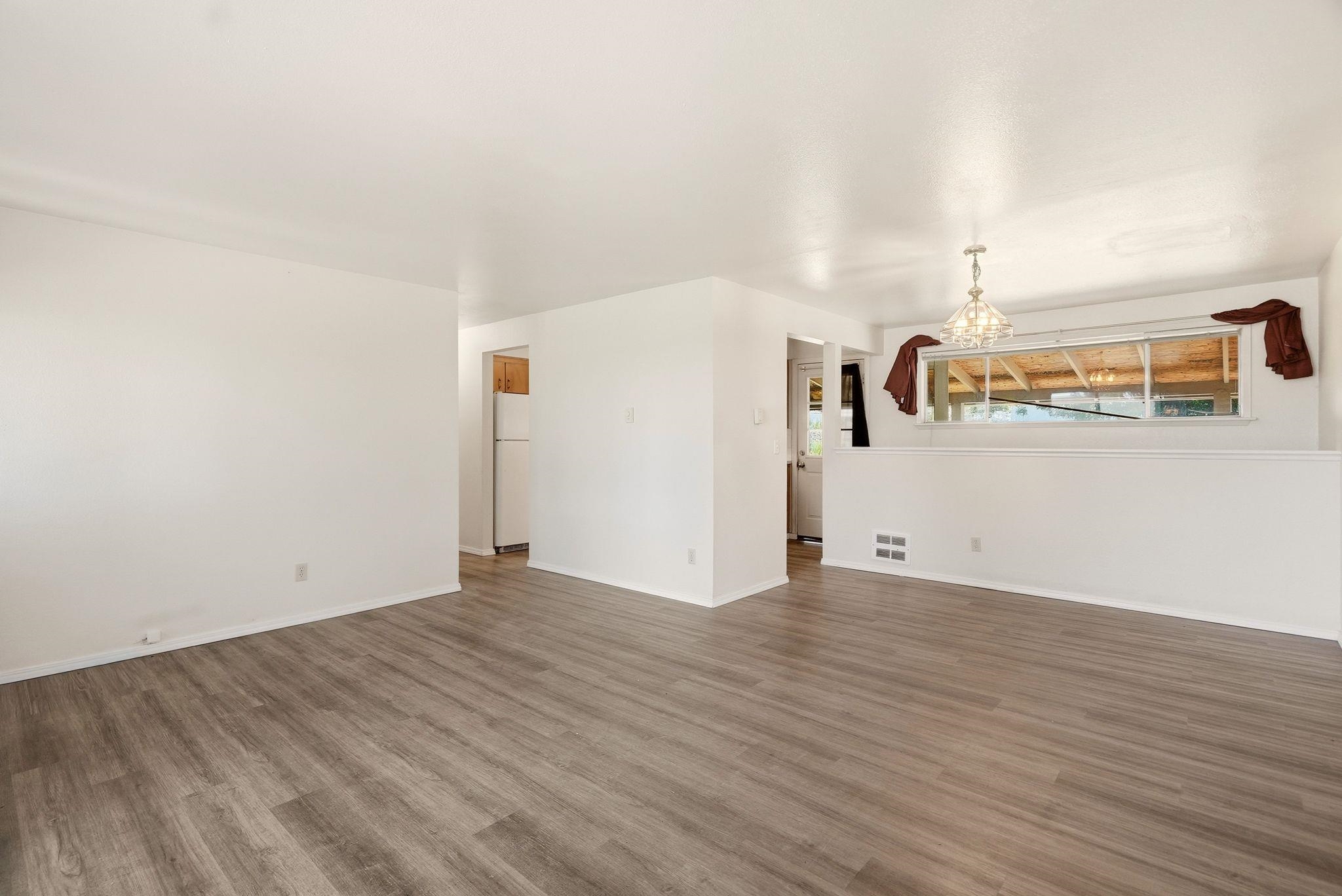 746 Villard Street Cheney, WA 99004 - Photo 5 of 50