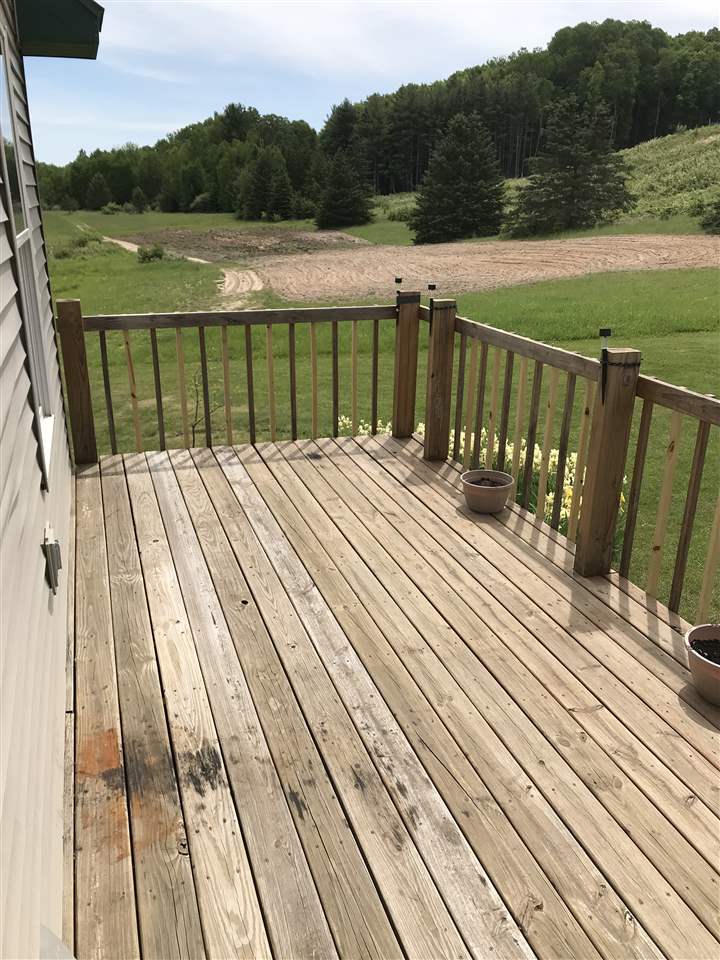 6736 North 45 1/2 Road Manton, MI 49663 - Photo 5 of 29 1847928-4.JPG