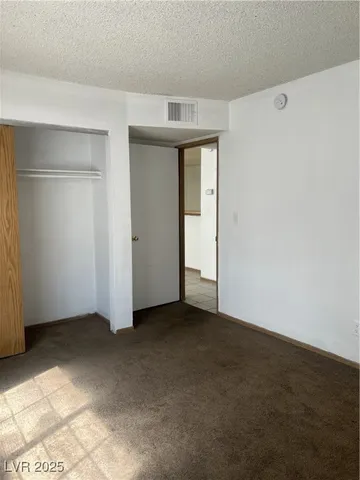$1,000 | 1926 Nebula Drive, Unit 283, Las Vegas, NV 89115