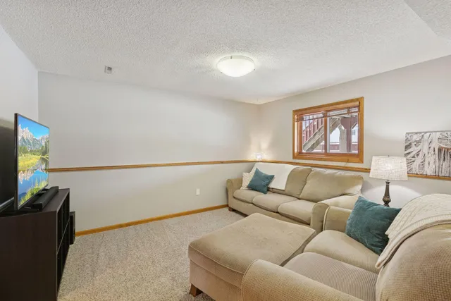 $335,000 | 18430 Embers Avenue, Farmington, MN 55024