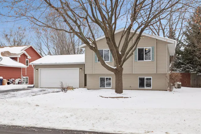$335,000 | 18430 Embers Avenue, Farmington, MN 55024
